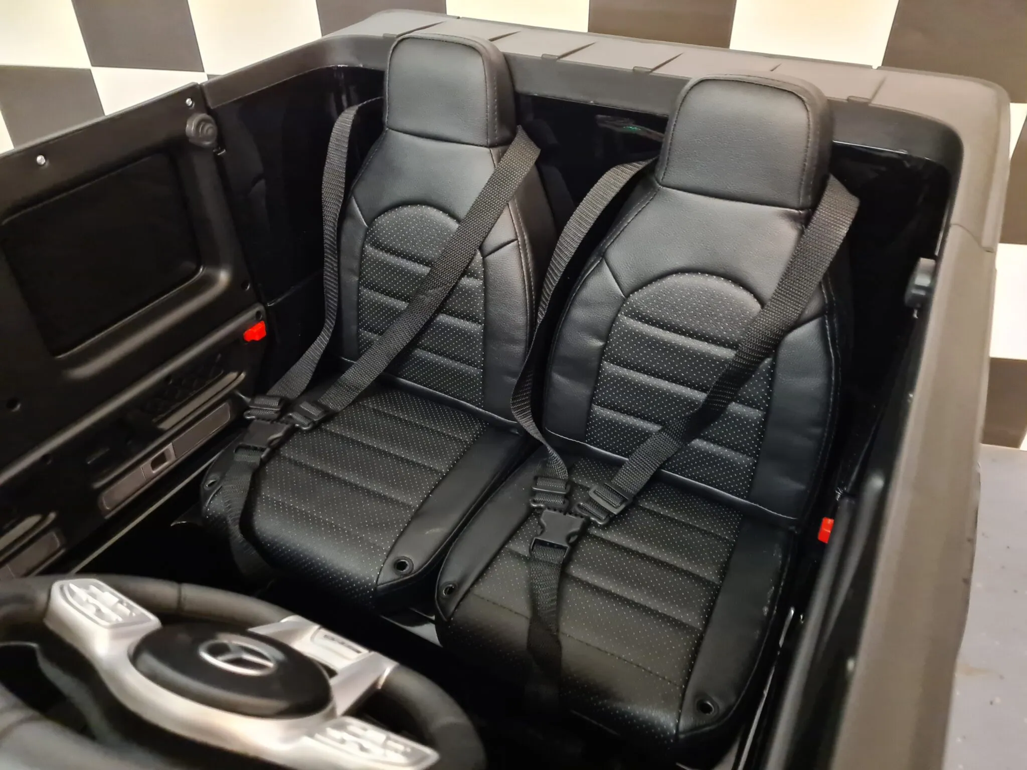 MERCEDES G63, 2 PLAZAS, 24 VOLTIOS, NEGRO METALIZADO, RC, Coches